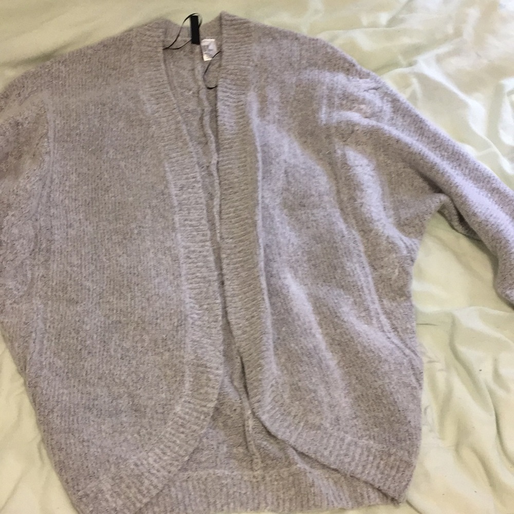 HM sweater